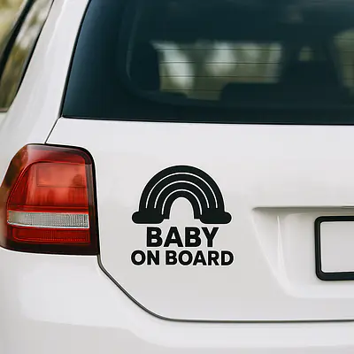 Regenbogen Baby on Board Aufkleber secondary image